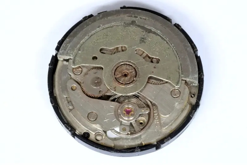 Seiko defective 7S26 divers movement with 7S26 002R R2 dial