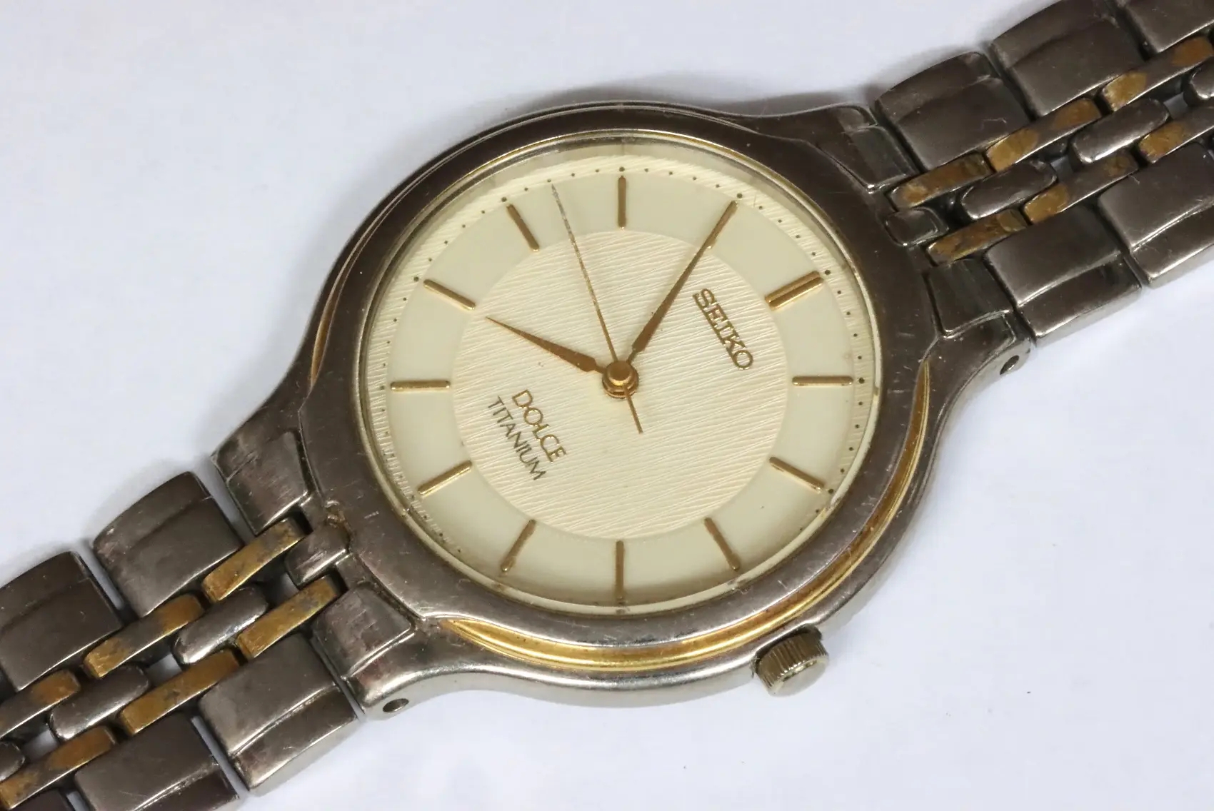 Seiko 8J41-6120 dolce titanium midsize watch needs new capasitor 