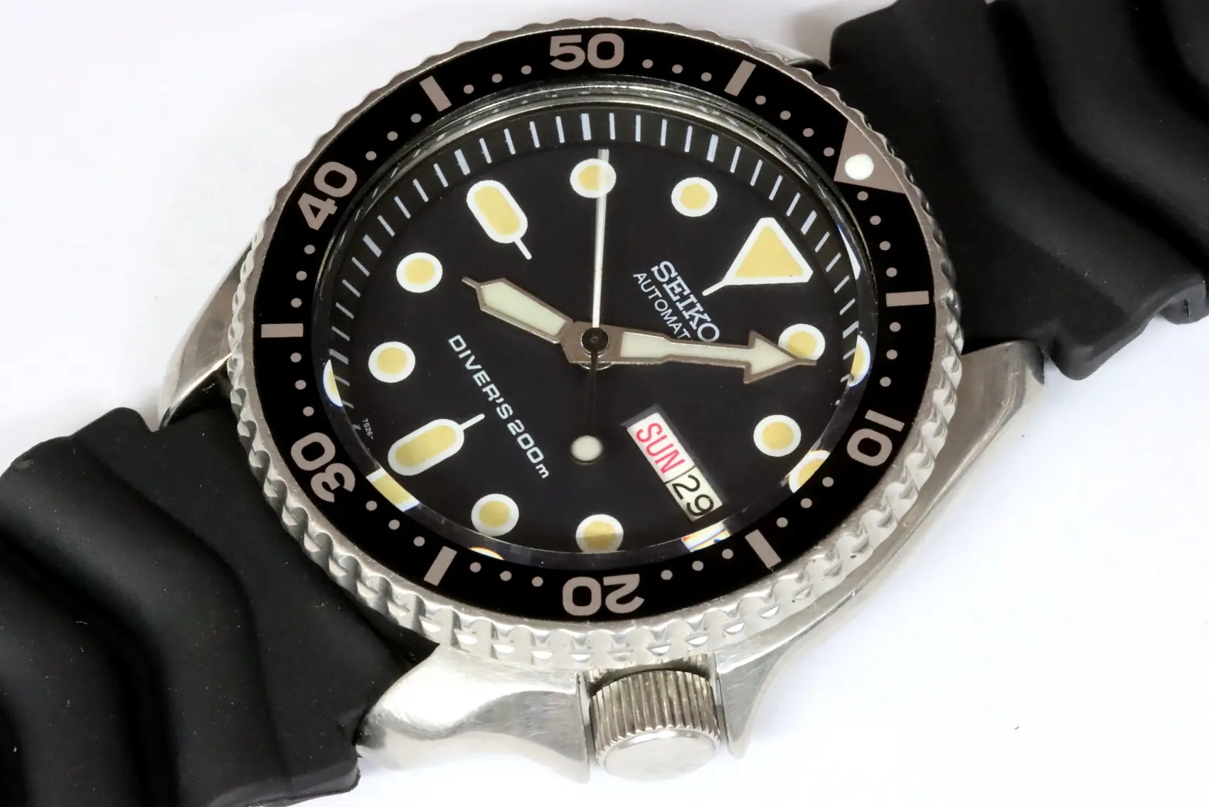 Seiko 7S26-0020 SKX007 automatic diver's watch