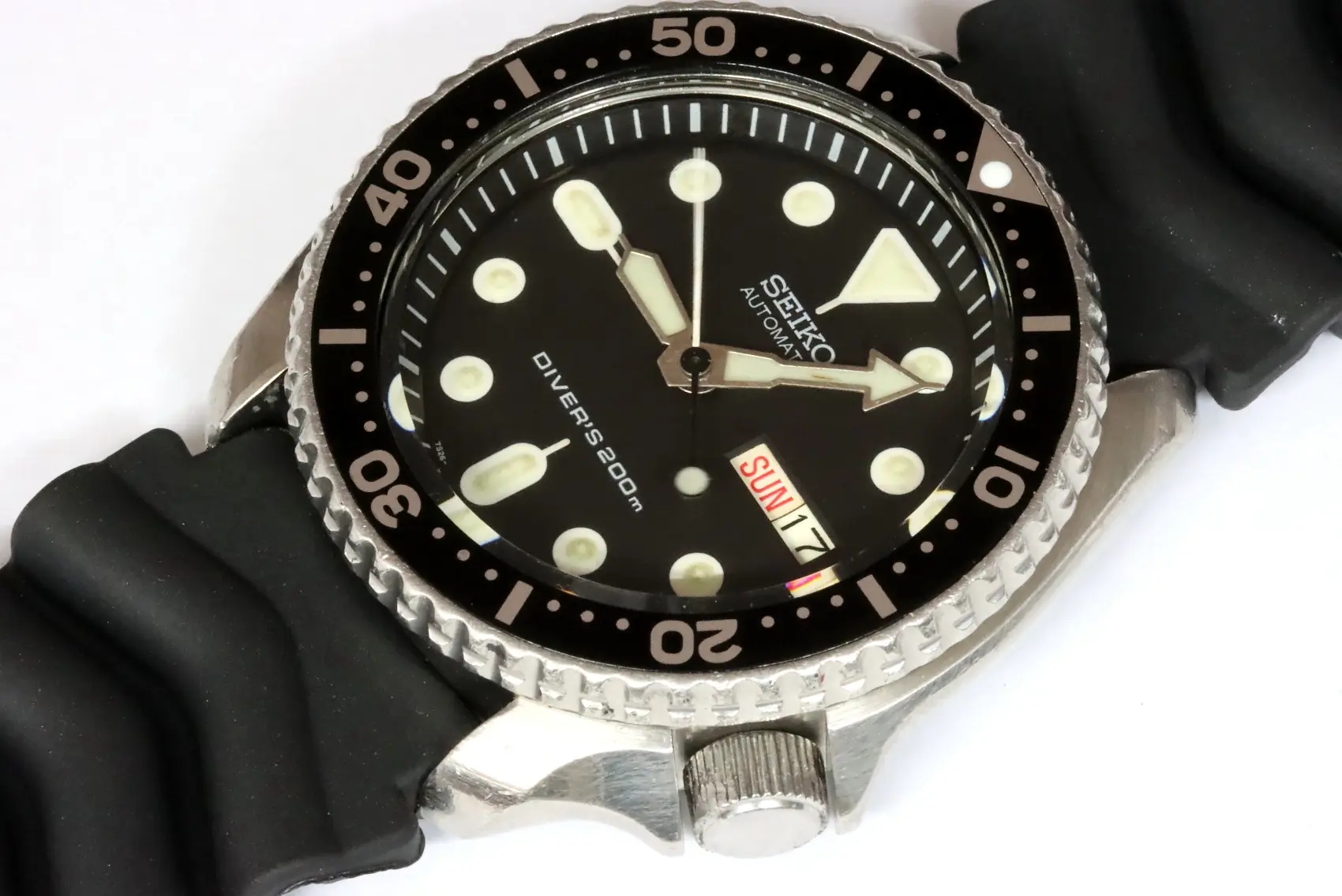 Seiko 7S26-0020 SKX007 automatic diver's watch