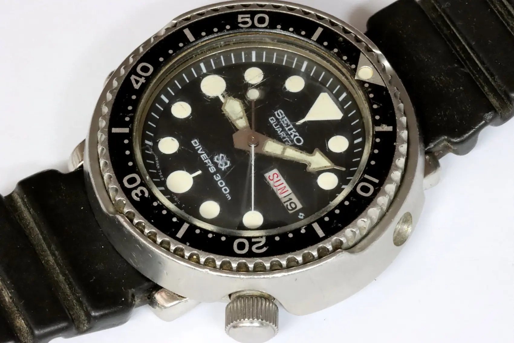 Uncleaned Seiko 7549-7010 original Tuna diver's watch