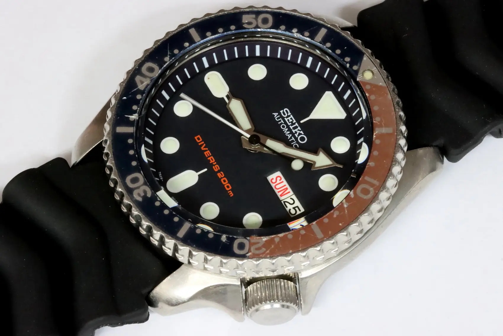 Seiko 7S26-0020 SKX007 automatic diver's watch