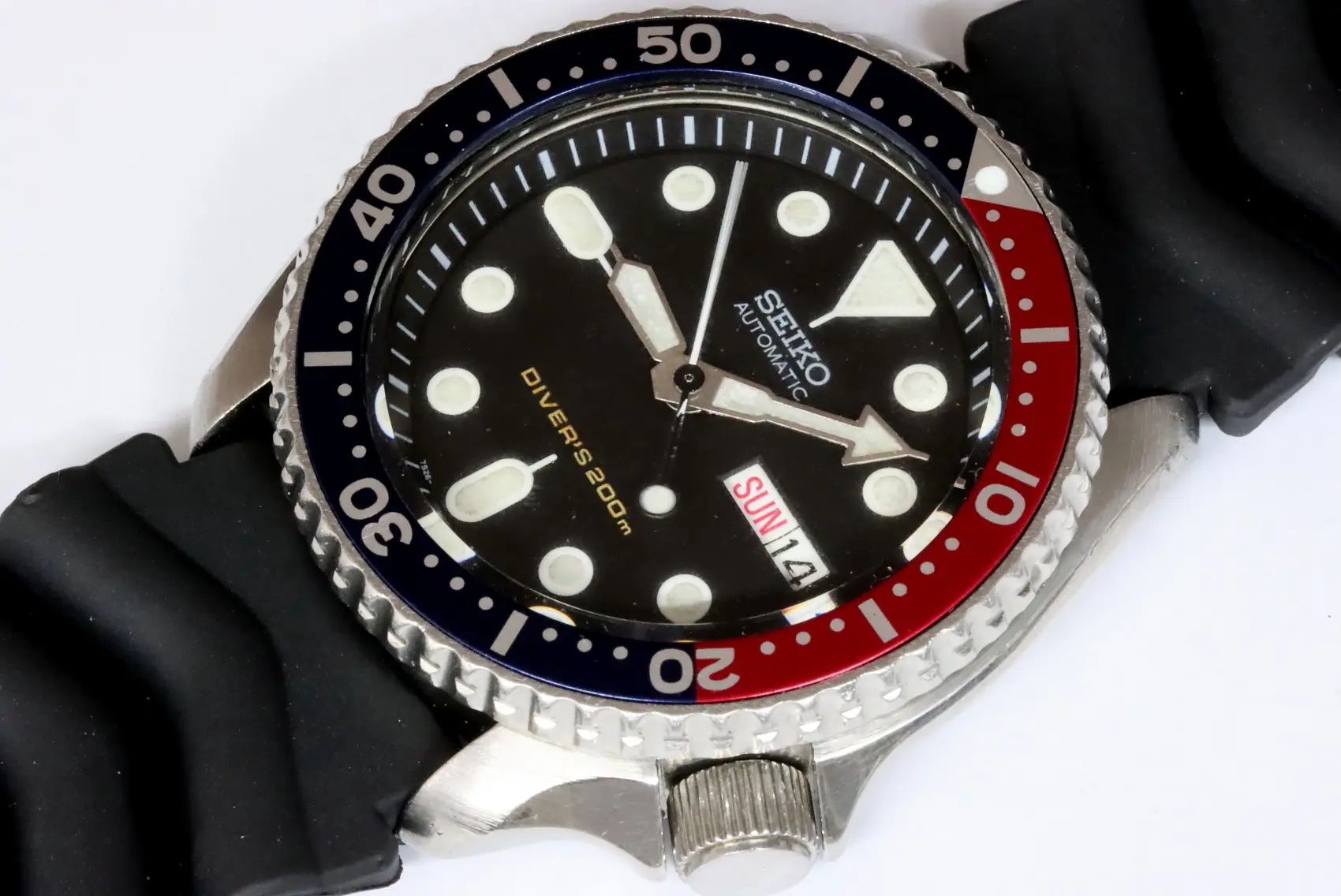Seiko 7S26-0020 SKX007 diver's watch with luminous in poor condition
