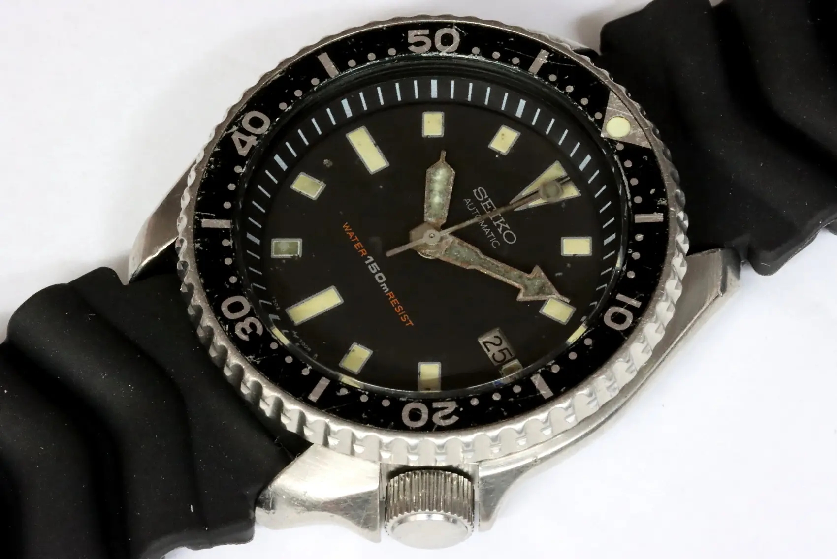 Seiko 7002-7000 automatic men's diver's watch