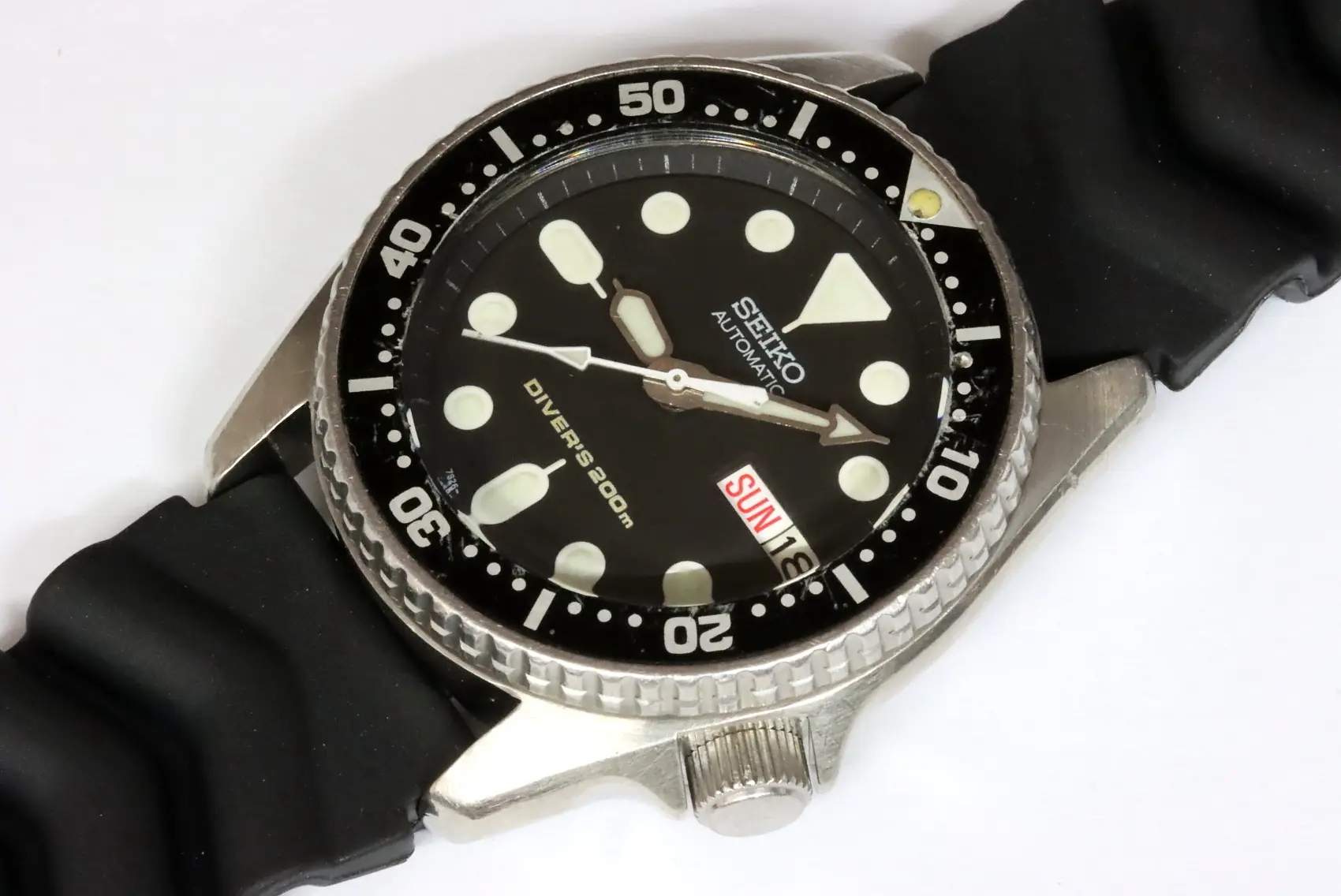 Seiko 7S26-0030 SKX013 midsize diver's watch
