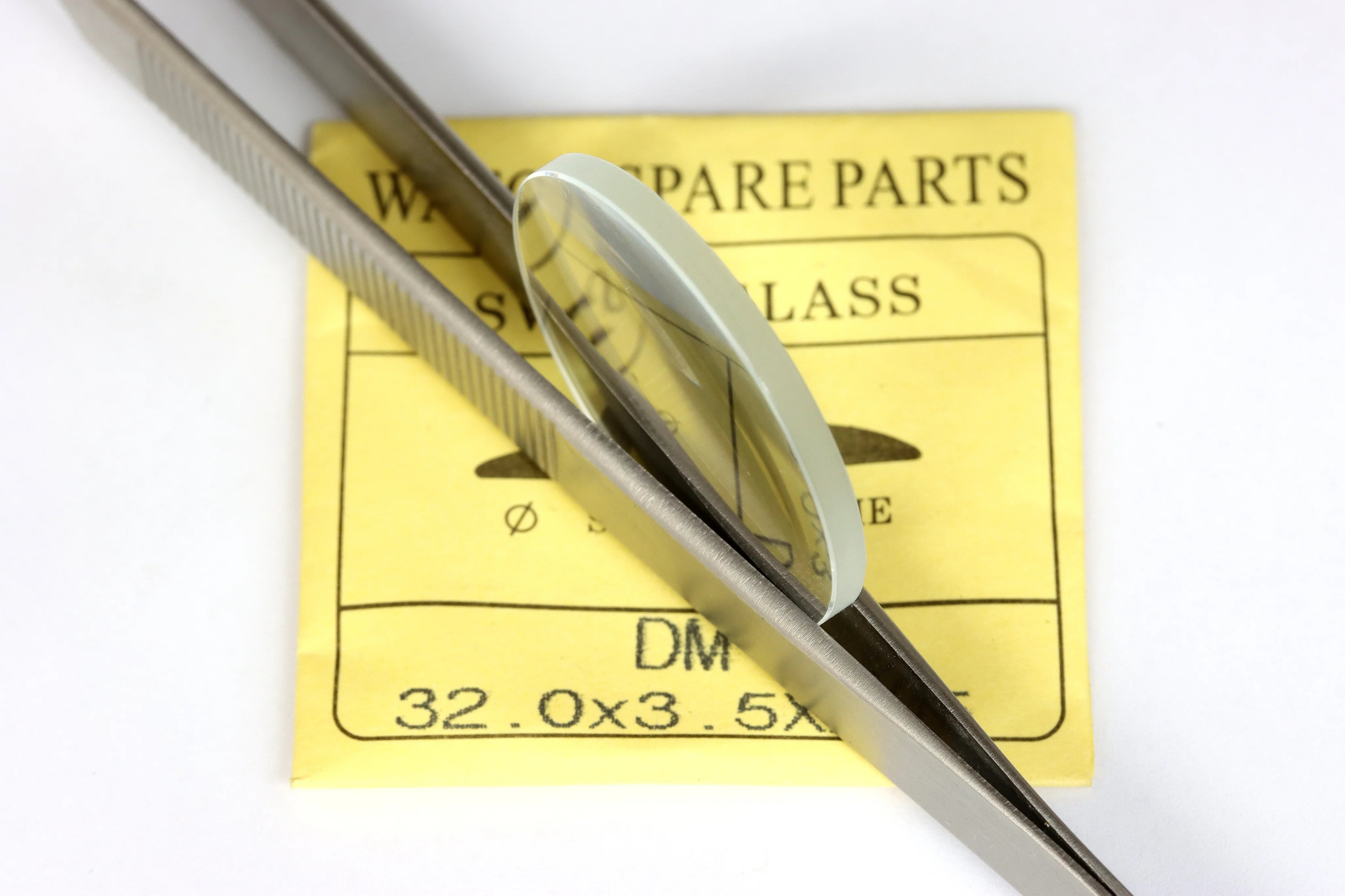 Watch crystal replacement 2.5mm thick Swiss glass single dome 32mm diameter